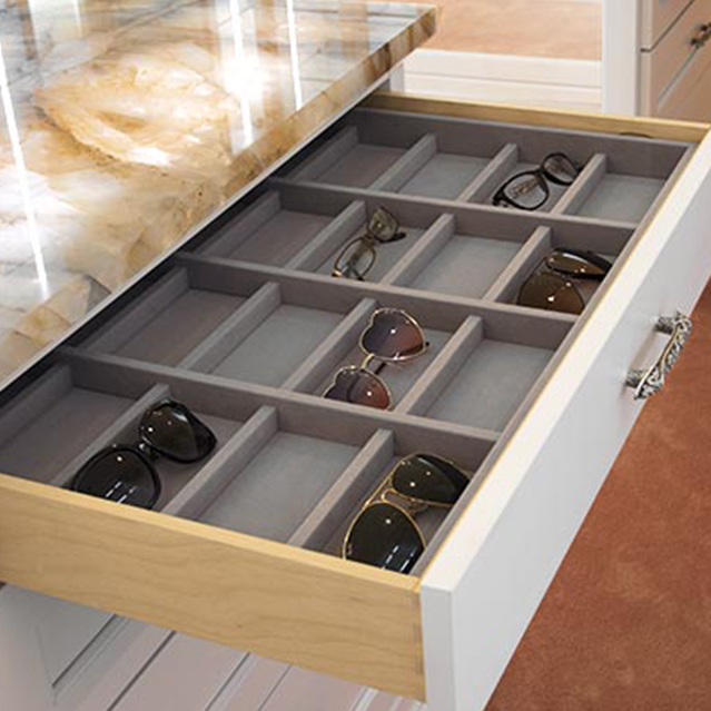 Glasses storage